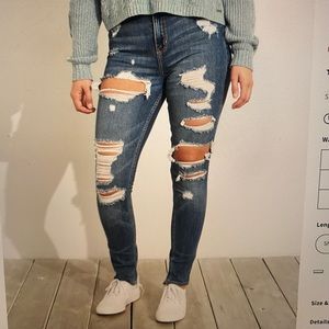 Curvy High Rise Super Skinny Hollister Jeans